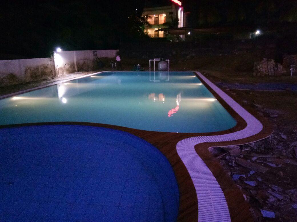 Hotel Tania Searock Daman