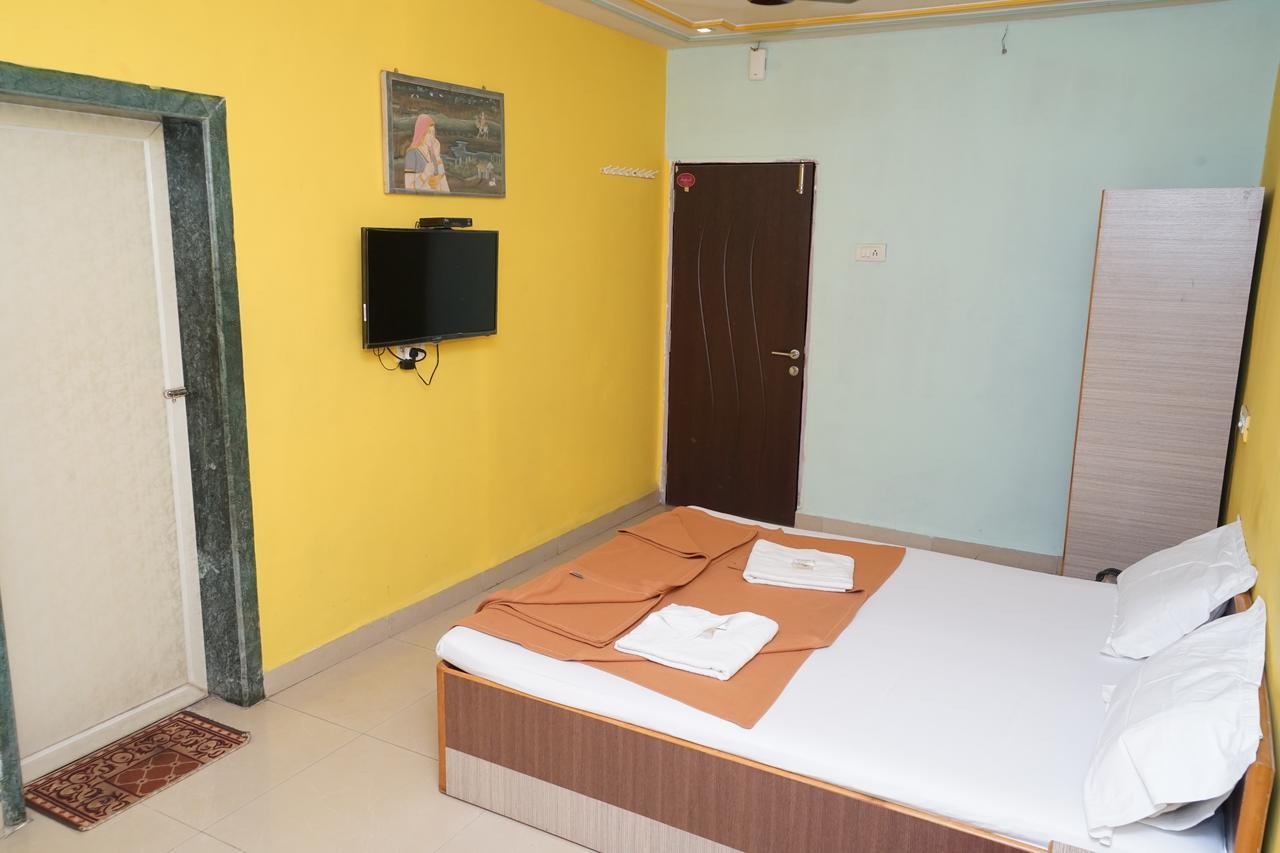 Umesh Hotel Daman
