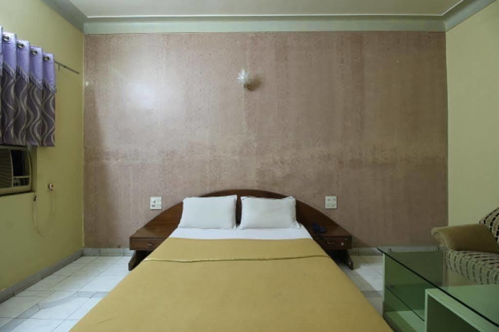 Hill Hotel Daman