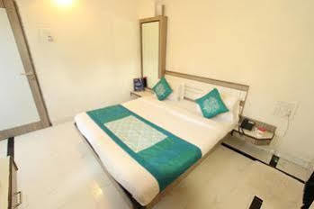 Hotel Saikripa Imperial 3*