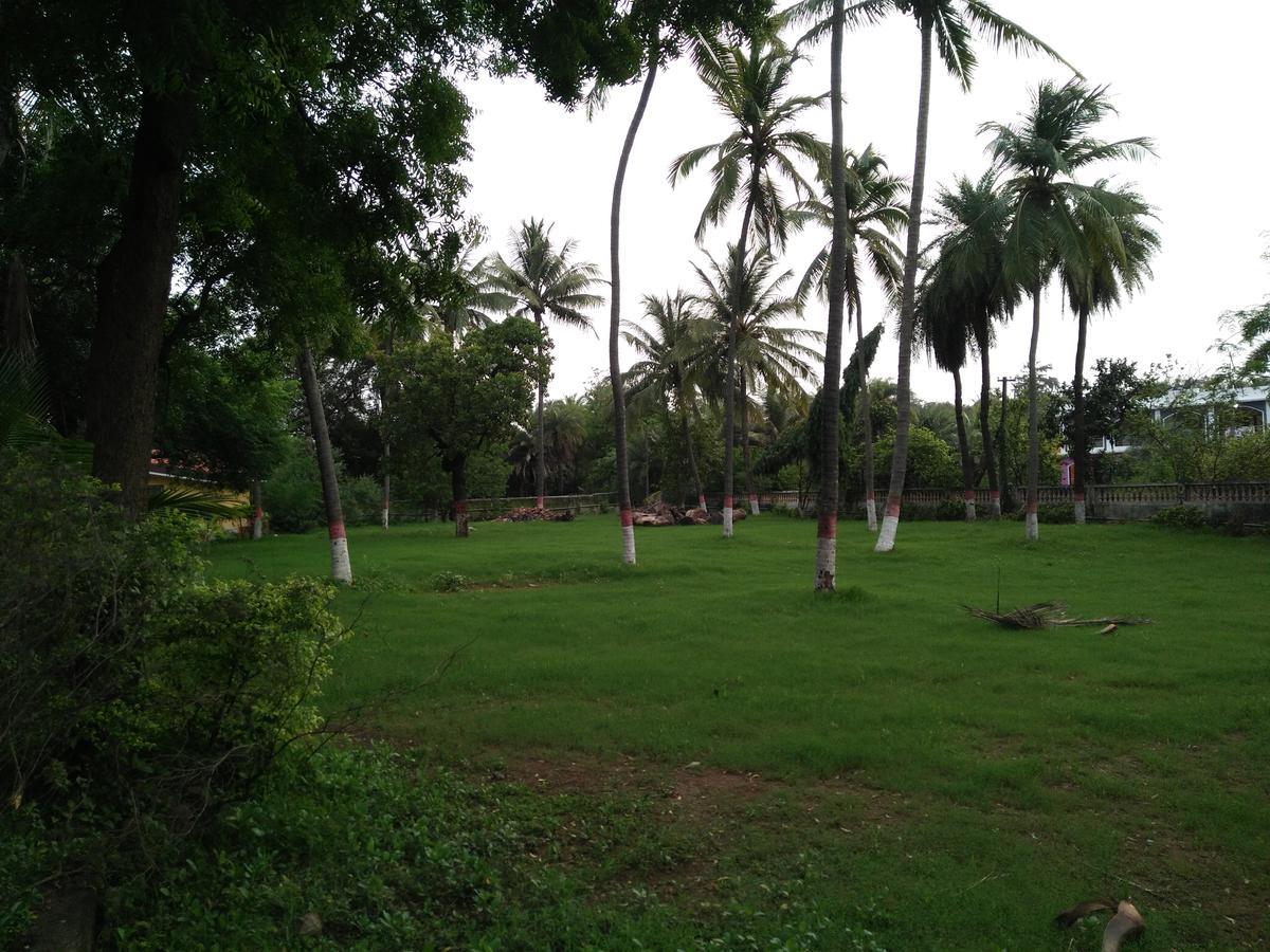 Hotel Summer House Daman