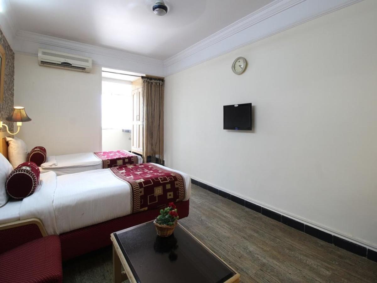 Hotel Sovereign 3*