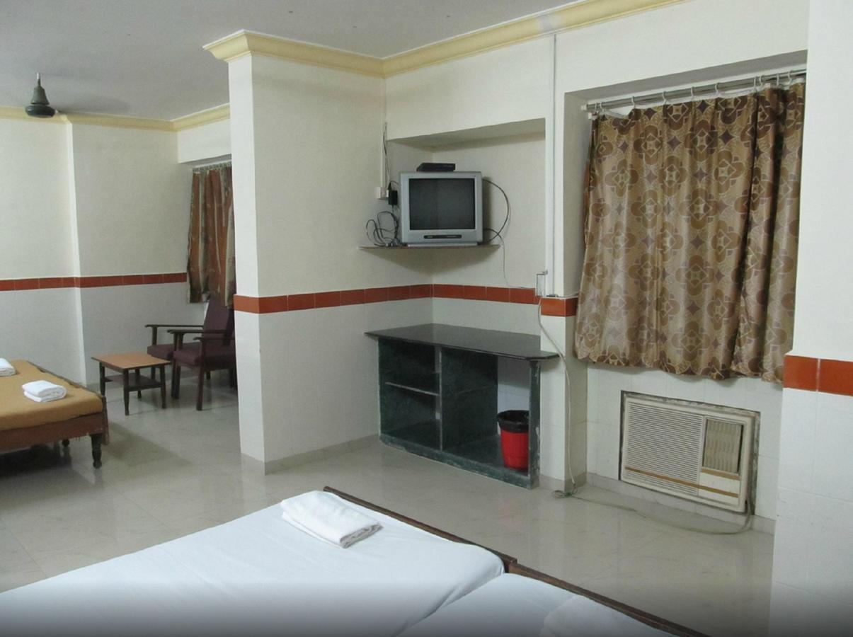 Diamond Hotel