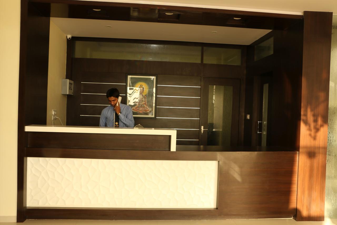Reevanta Hotel 3*