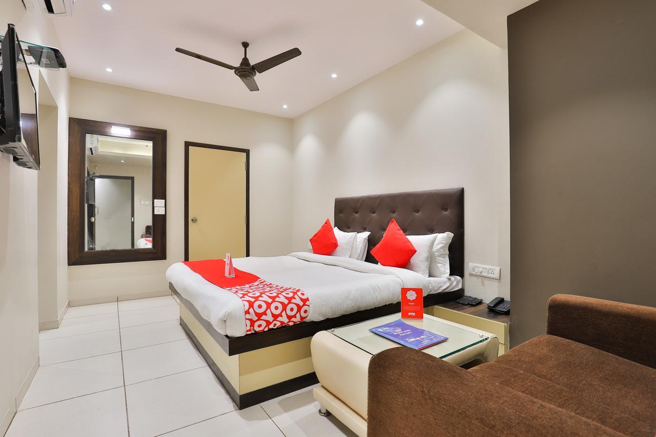 Hotel Navya Palace Daman