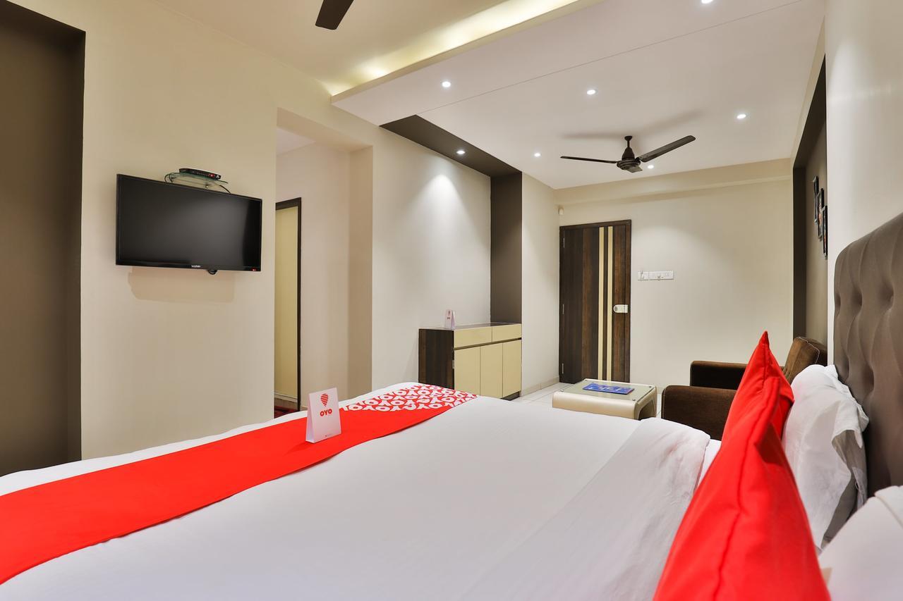Hotel Navya Palace Daman