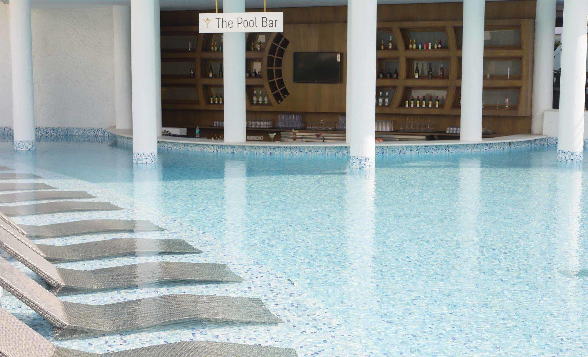 Hotel The Deltin