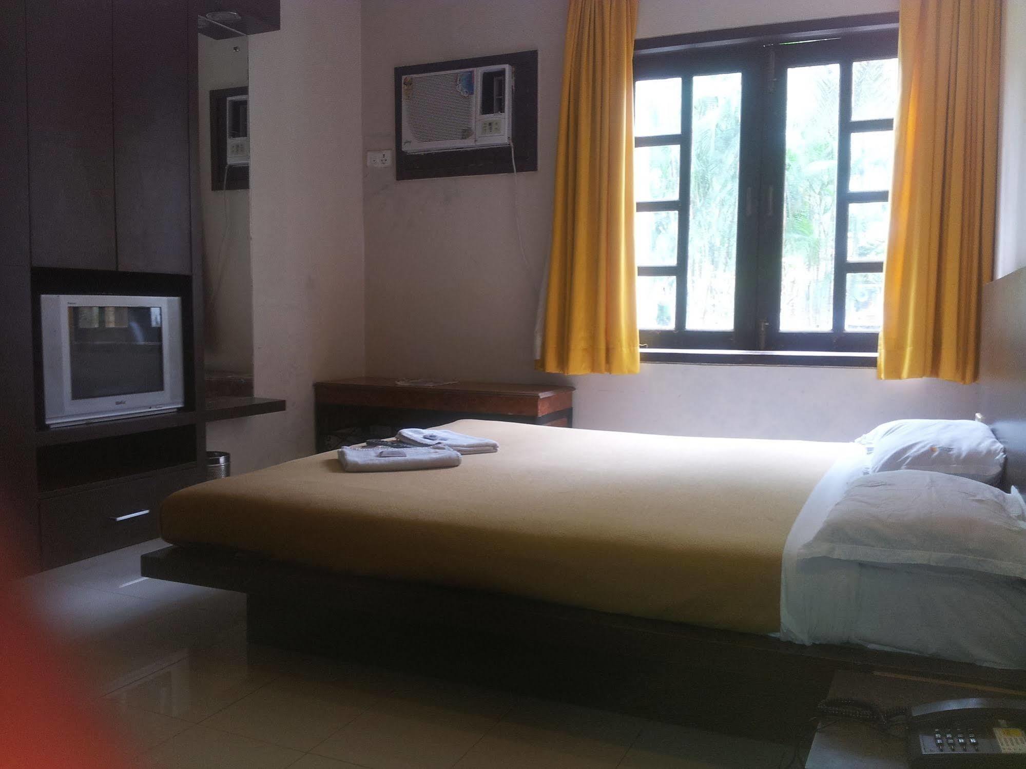Silver Sands Resort Daman