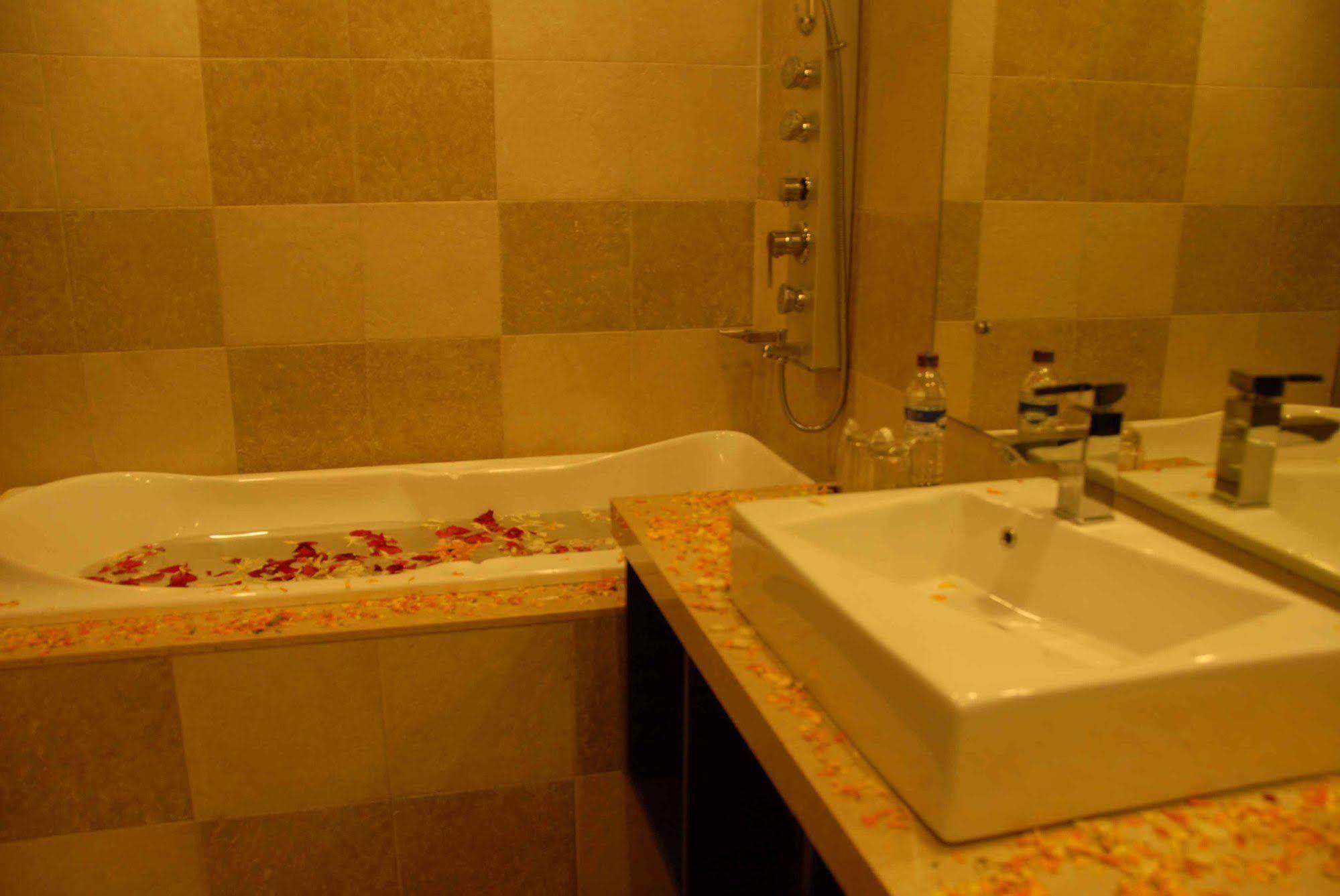 Silver Sands Resort 2*