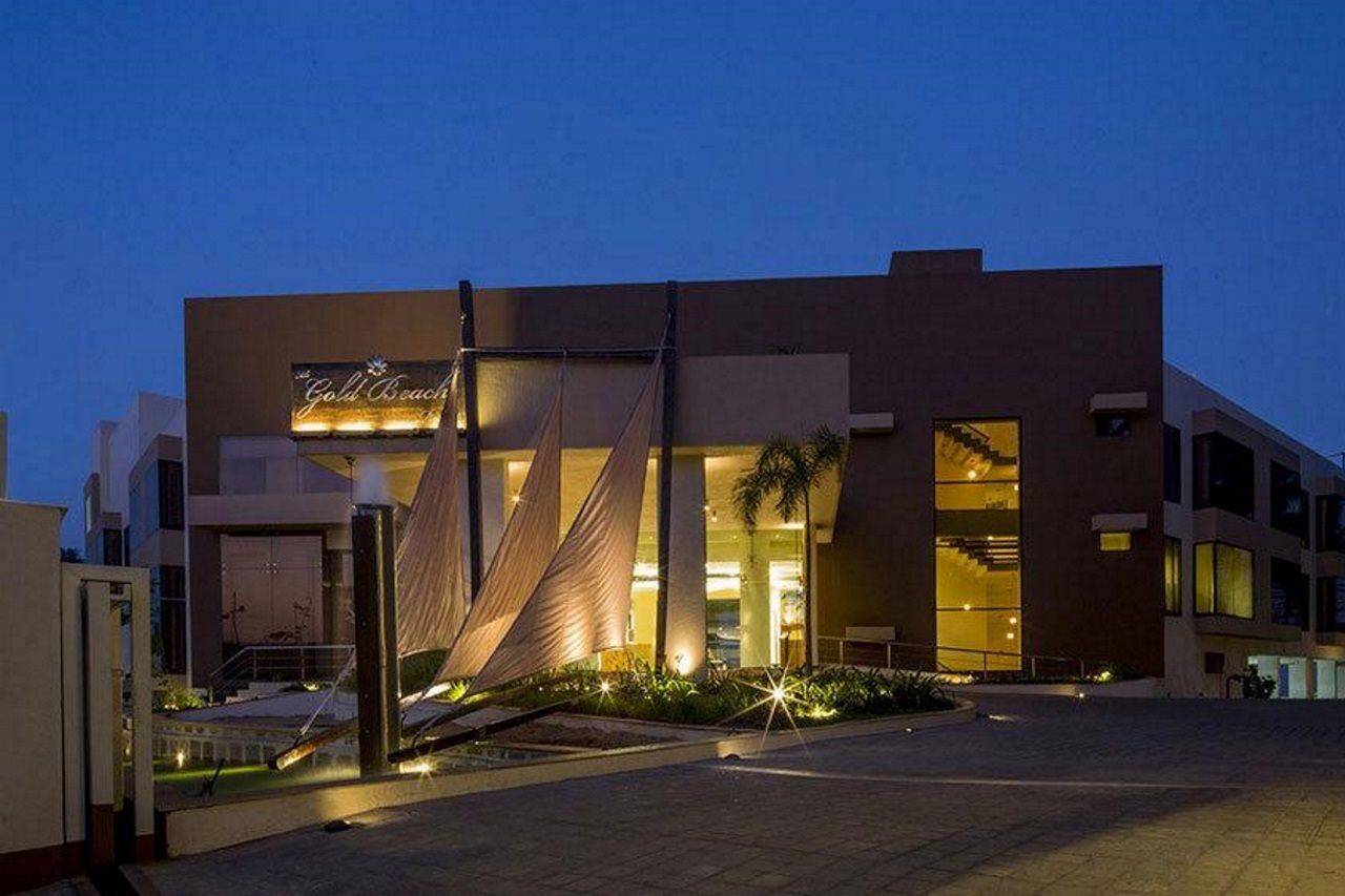 Resort The Gold Daman