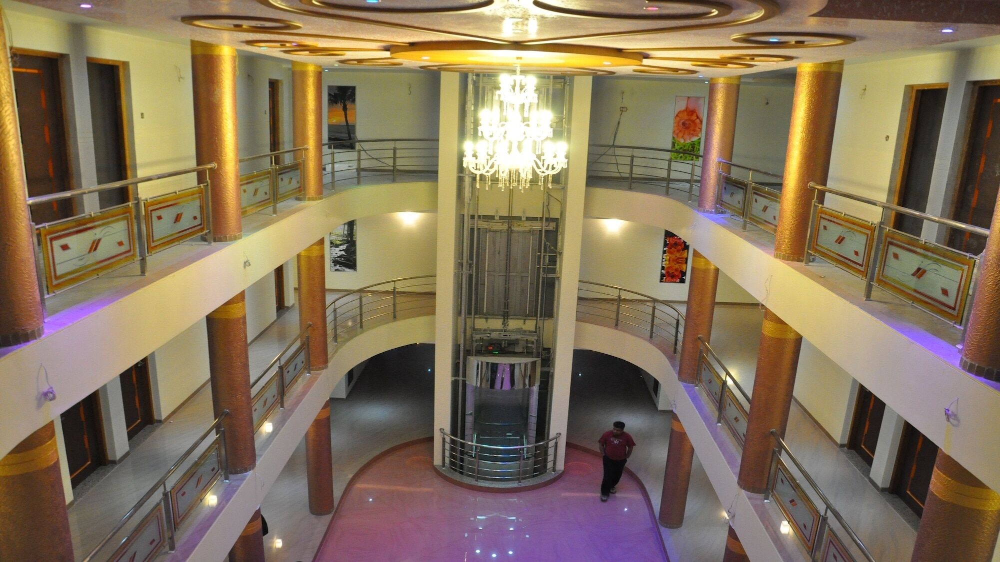 Ocean Hotel 3*